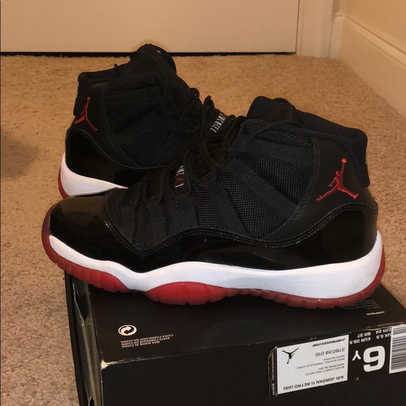 bred 11s 7.5